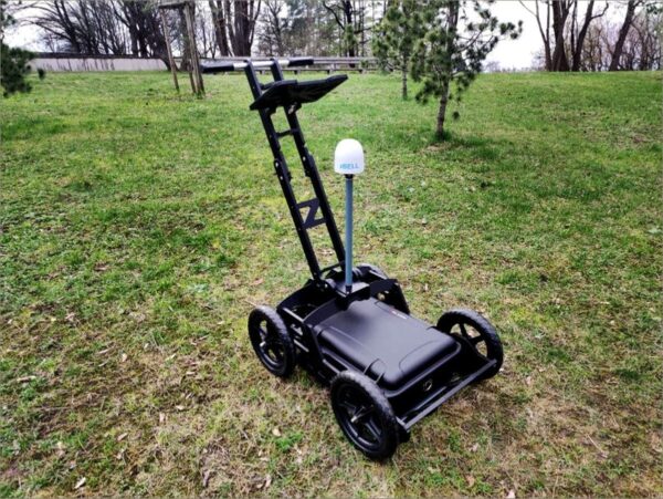 zond-aero-1000-ng-gpr-gallery-04b Zond Aero 1000 NG GPR on a terrestrial survey cart