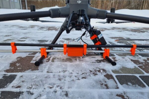 zond-aero-lf-50mhz-antenna-gallery-02b 50 MHz dipoles mounted on a Zond Aero LF GPR