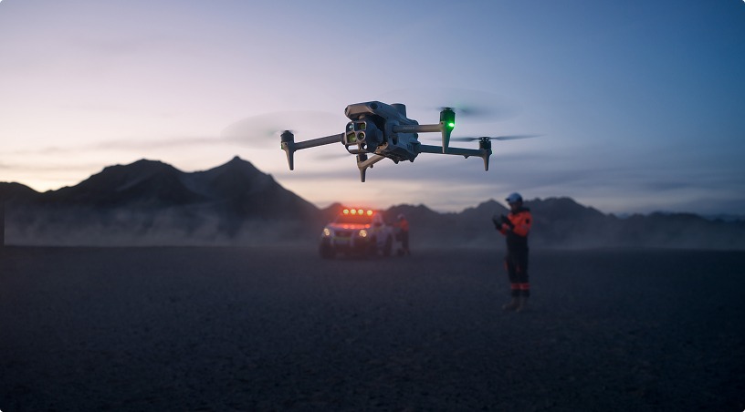 How Drones Are Saving Lives_ Search and Rescue Operations in the UAE's Toughest Terrain (1)
